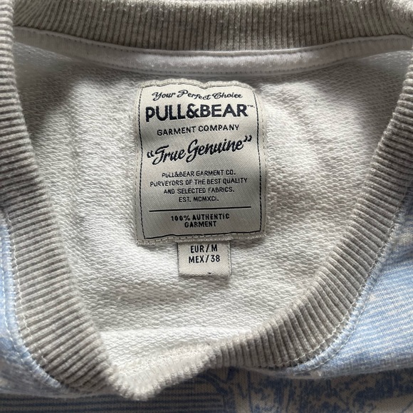 Pull & Bear 1991 Printed Sweatshirt Size Medium - Picture 5 of 9